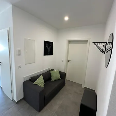 Apartman Neue Mosel-glueck - Urlaub Im Wein- Und Ferienort - Direkte Autobahnanbindung Nach Trier & Luxembourg Bekond