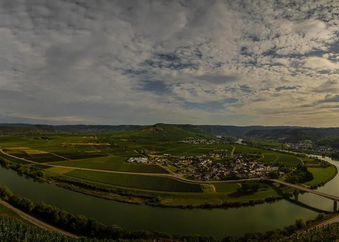 Neue Mosel-glueck - Urlaub Im Wein- Und Ferienort - Direkte Autobahnanbindung Nach Trier & Luxembourg Apartament *