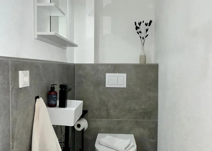 Neue Mosel-glueck - Urlaub Im Wein- Und Ferienort - Direkte Autobahnanbindung Nach Trier & Luxembourg Apartament Bekond